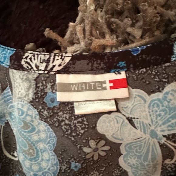 2xl scrub top - Picture 2 of 2